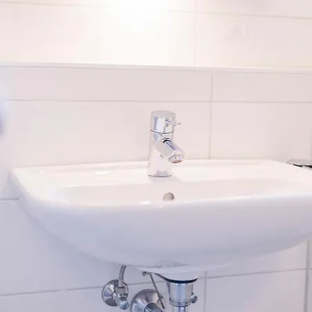 דירה Ferienwohnpark Zwei-zimmer-apartment 53 24 אימנשטאדט אם בודנזה